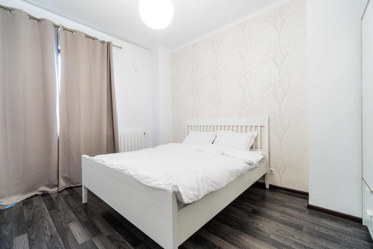 Апартаменты Luxury Baneasa Бухарест Экстерьер фото