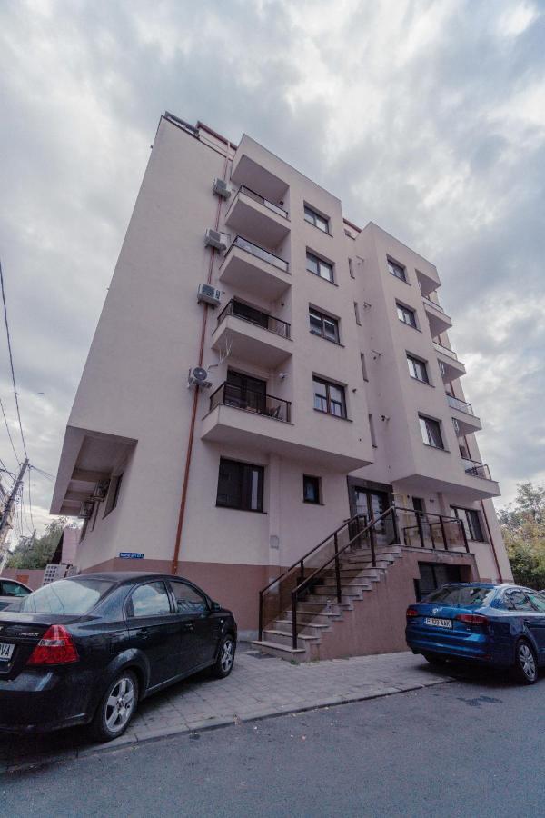Апартаменты Luxury Baneasa Бухарест Экстерьер фото